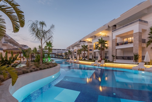 Want to Spruce Up Your Hotel for Spring Travelers? Contact Advanced Stone & Tile Restorations.